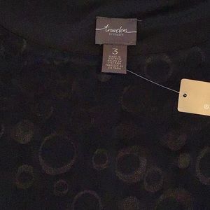 Travelers by Chico’s Circle Jacquard Black Tunic